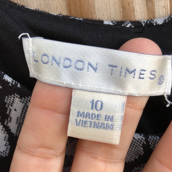 LONDON TIMES Animal Print Sleeveless Dress - Picture 5 of 7